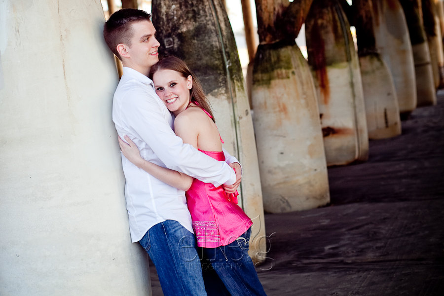 beach engagement session by elle.g photography beach-engagement-session-by-elle.g-photography