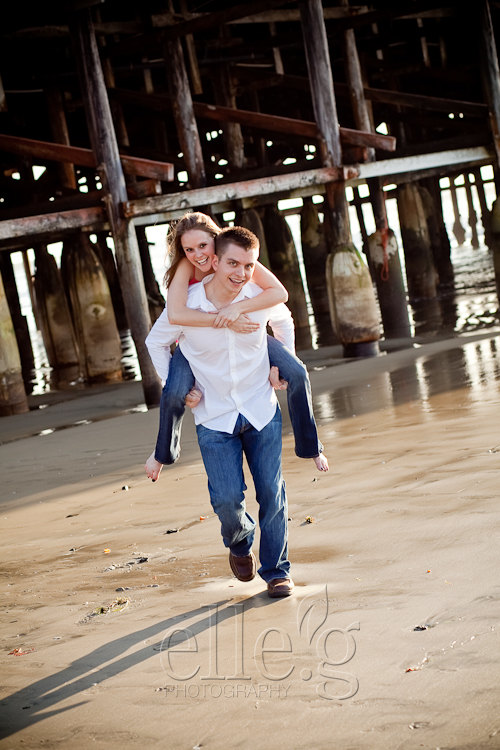 beach engagement session by elle.g photography beach-engagement-session-by-elle.g-photography